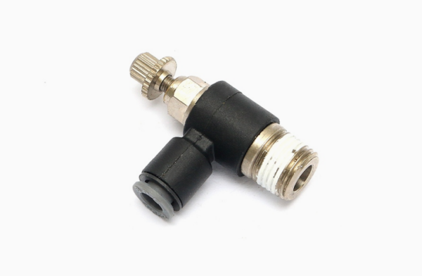 Small flow speed regulating valve